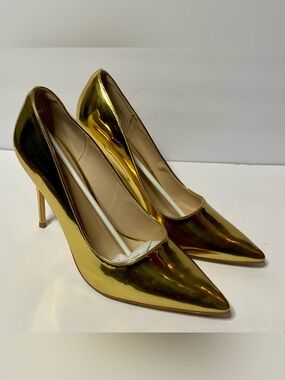 Elisabet Tang Metallic Gold Stiletto Pumps High Heel Shoes